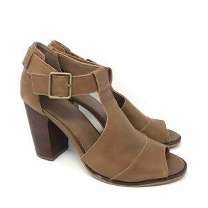 Nine West Lucasir Sandals Brown Ankle Strap 9